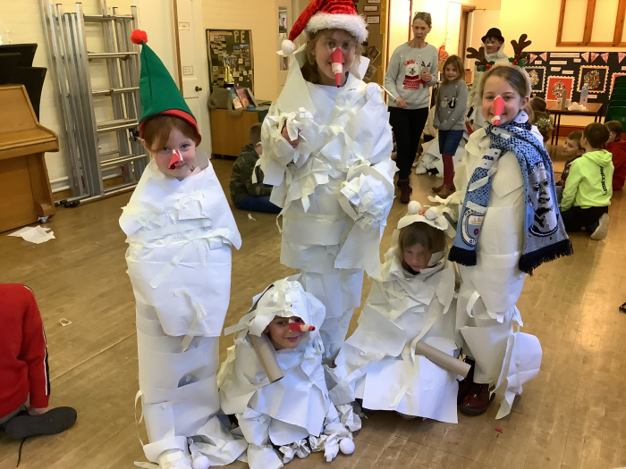 Wrenbury Primary School - - Ks2 Christmas Party